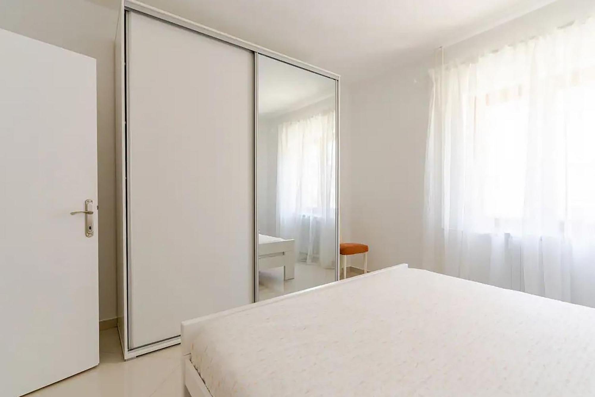 Apartments Maras Porec Exterior photo